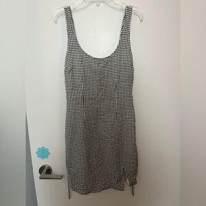Chic Black and White Checkered Abercrombie & Fitch Dress (Size: XS)